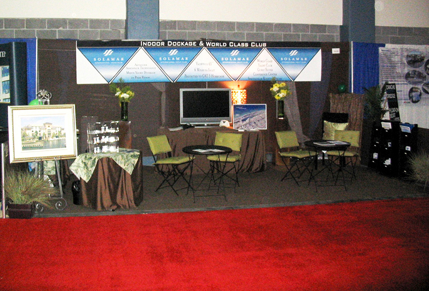 Aero-Docks at the Palm Beach Intl. Boat Show 2008